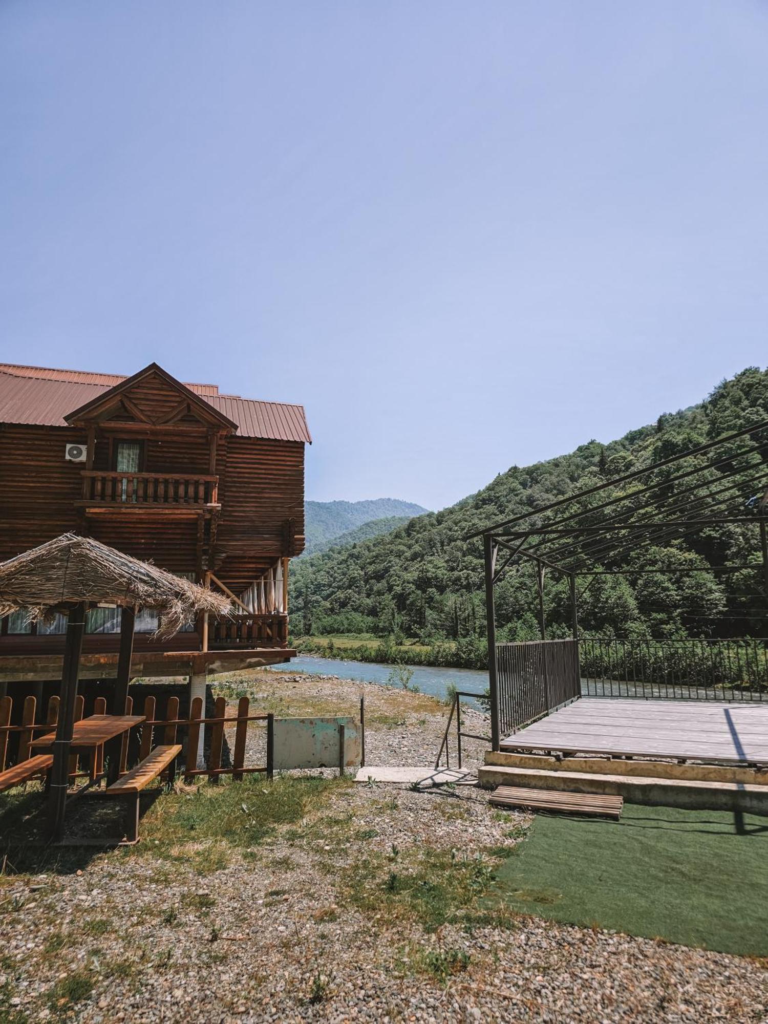 Hotel Chveneburi Machakhlispiri Екстер'єр фото